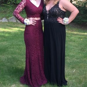 Maroon prom dress